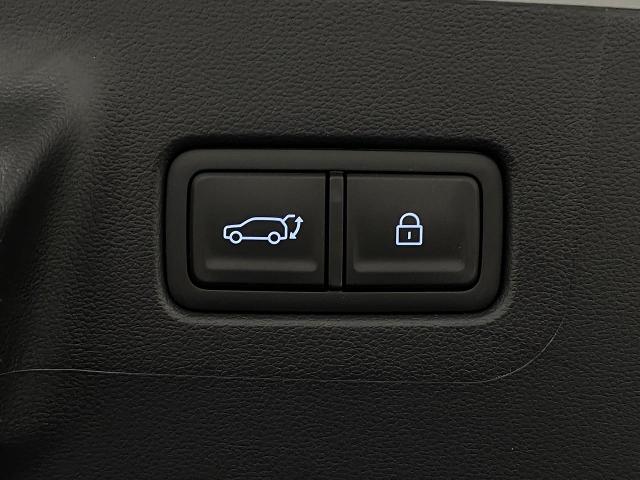 2025 Hyundai SANTA FE Hybrid Vehicle Photo in Appleton, WI 54913