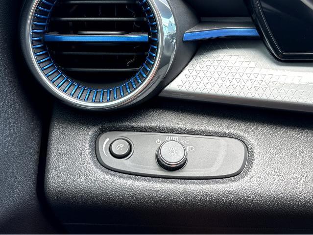2025 Chevrolet Trax Vehicle Photo in BEAUFORT, SC 29906-4218