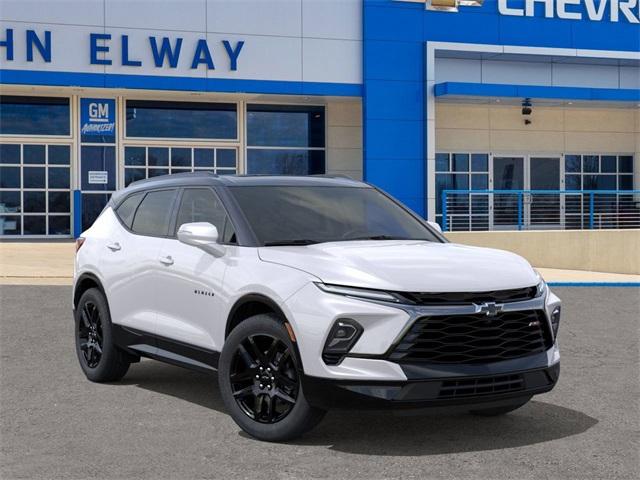 2025 Chevrolet Blazer Vehicle Photo in ENGLEWOOD, CO 80113-6708