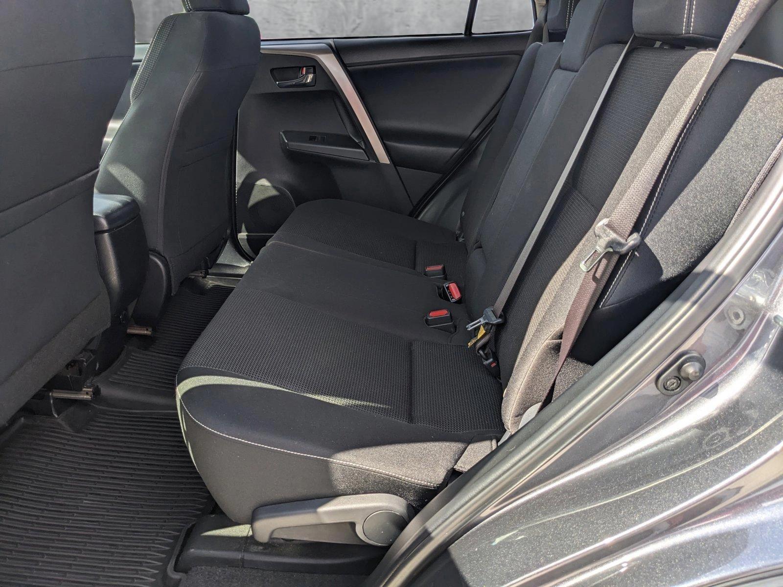 2018 Toyota RAV4 Vehicle Photo in MIAMI, FL 33172-3015