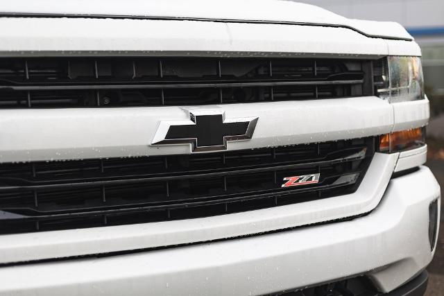 2018 Chevrolet Silverado 1500 Vehicle Photo in NEWBERG, OR 97132-1927