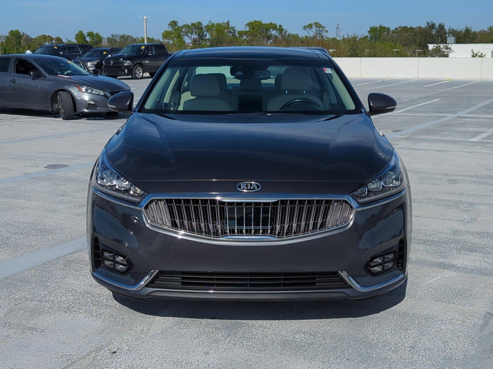 2017 Kia Cadenza Vehicle Photo in Ft. Myers, FL 33907