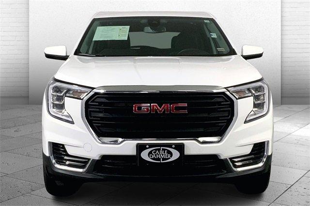 2024 GMC Terrain Vehicle Photo in KANSAS CITY, MO 64114-4502