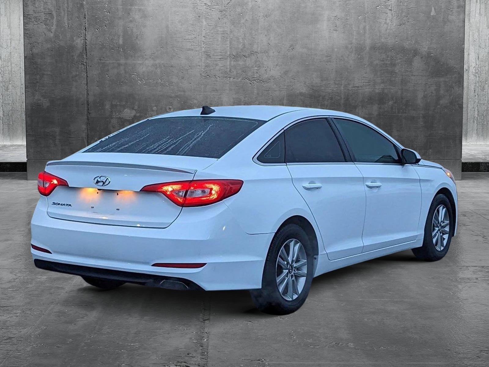 2016 Hyundai SONATA Vehicle Photo in Spokane Valley, WA 99212