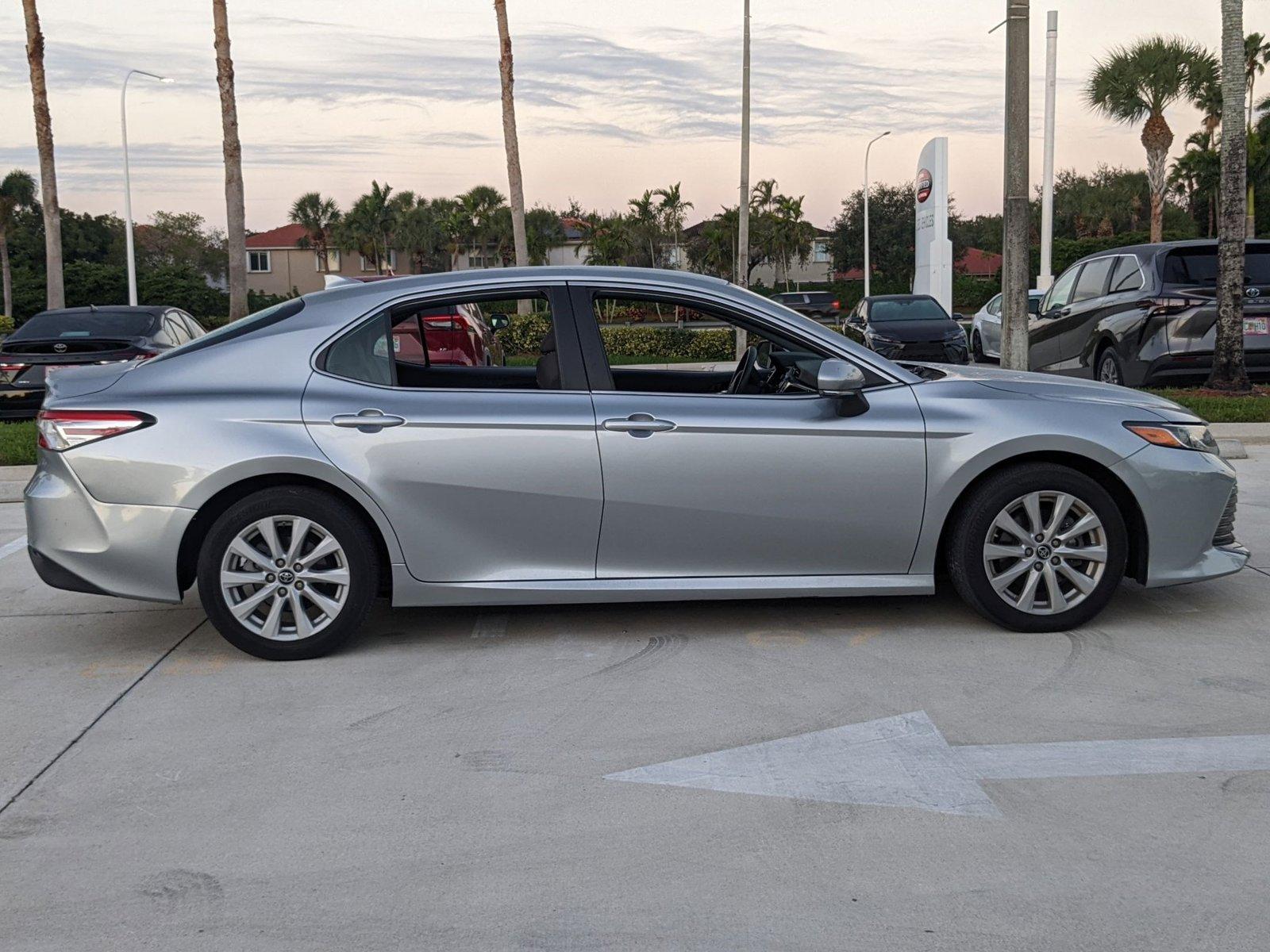 2019 Toyota Camry Vehicle Photo in Davie, FL 33331