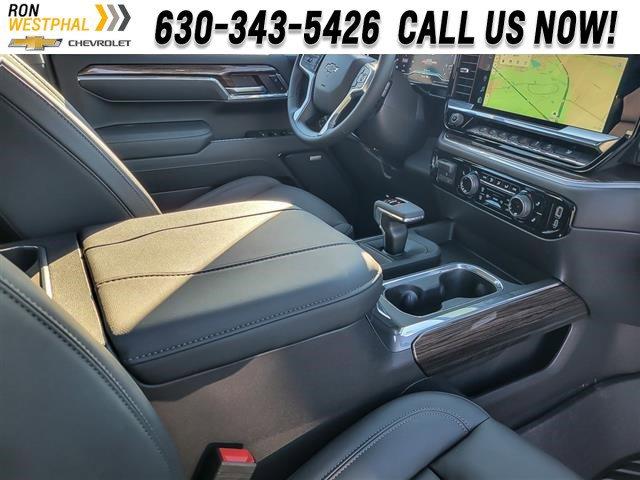 2025 Chevrolet Silverado 1500 Vehicle Photo in AURORA, IL 60503-9326