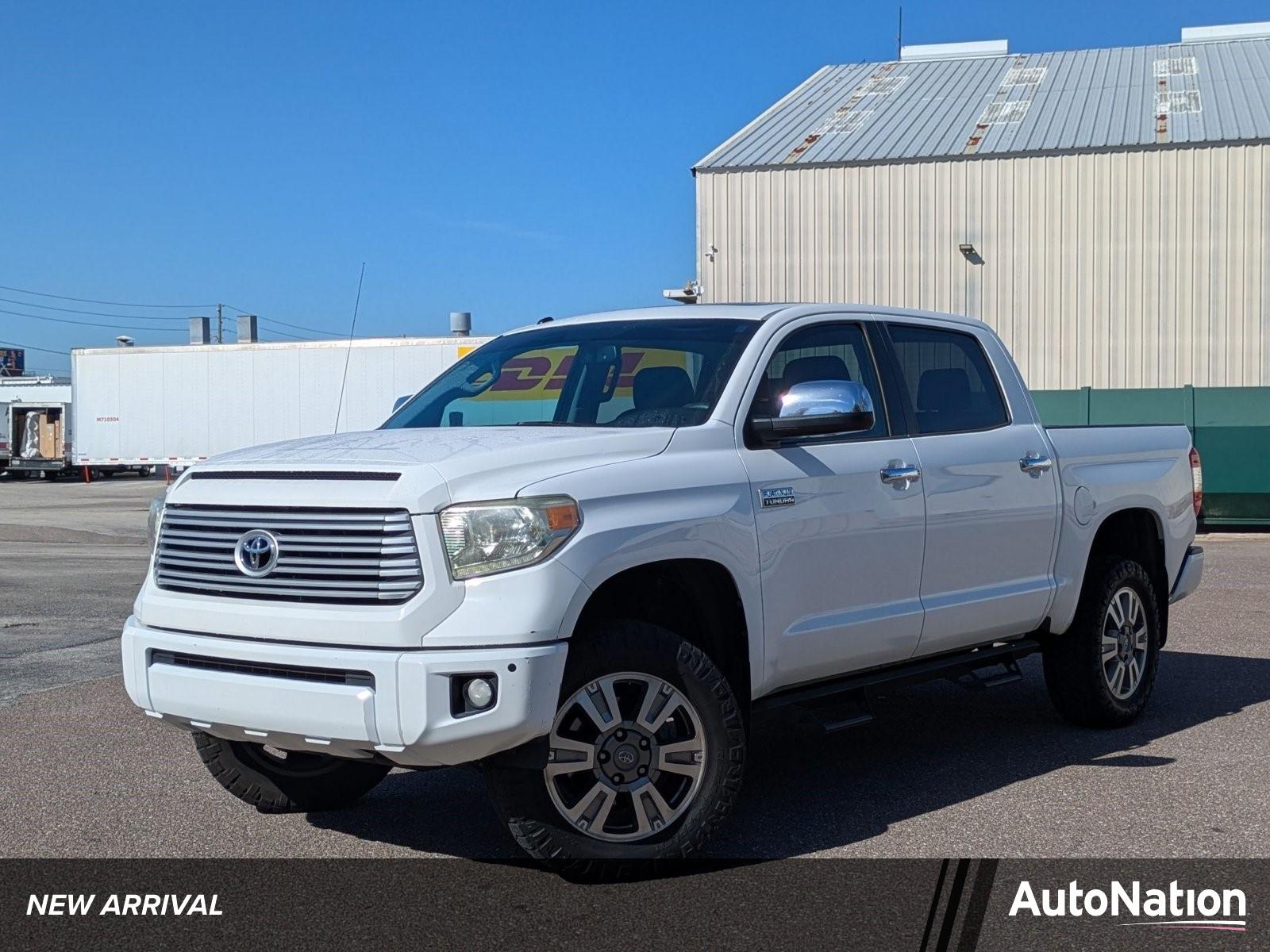 2014 Toyota Tundra 4WD Truck Vehicle Photo in CLEARWATER, FL 33764-7163