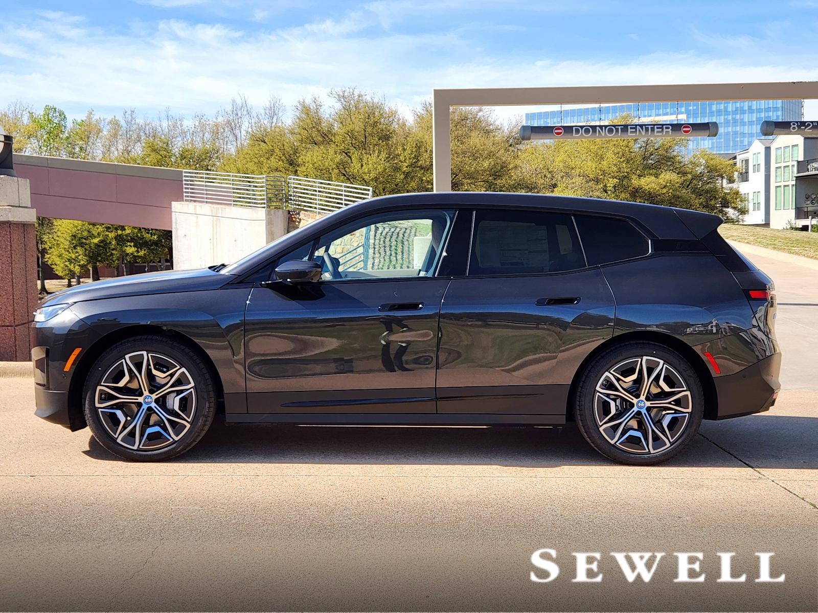 2025 BMW iX Vehicle Photo in PLANO, TX 75024