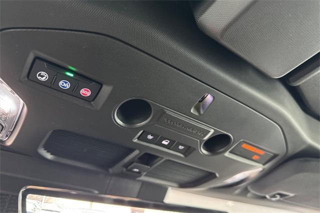 2024 GMC HUMMER EV Pickup Vehicle Photo in ELK GROVE, CA 95757-8703