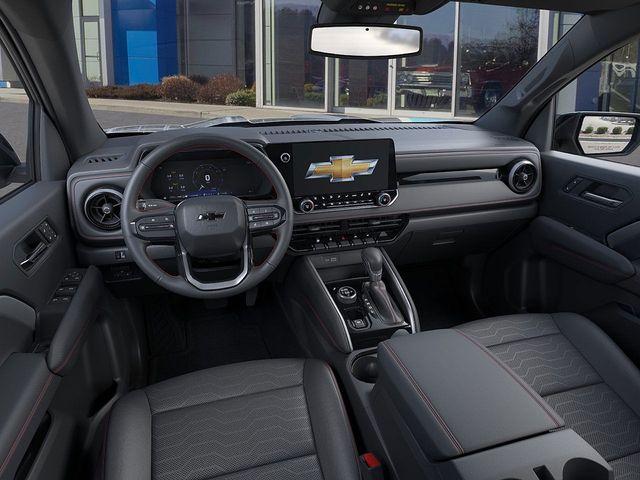 2025 Chevrolet Colorado Vehicle Photo in DANBURY, CT 06810-5034