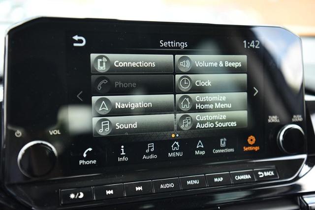 2025 Nissan Pathfinder Vehicle Photo in Ballwin, MO 63011