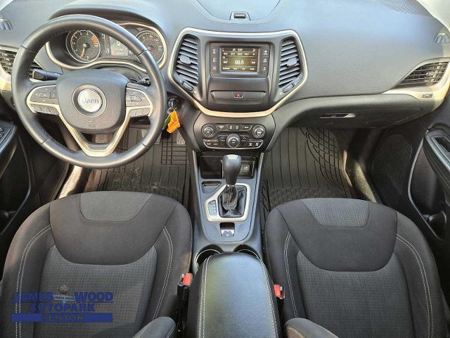 2016 Jeep Cherokee Vehicle Photo in DENTON, TX 76210-9321