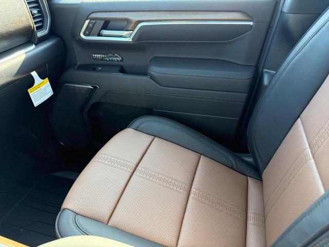 2025 Chevrolet Silverado 1500 Vehicle Photo in COLUMBIA, MO 65203-3903