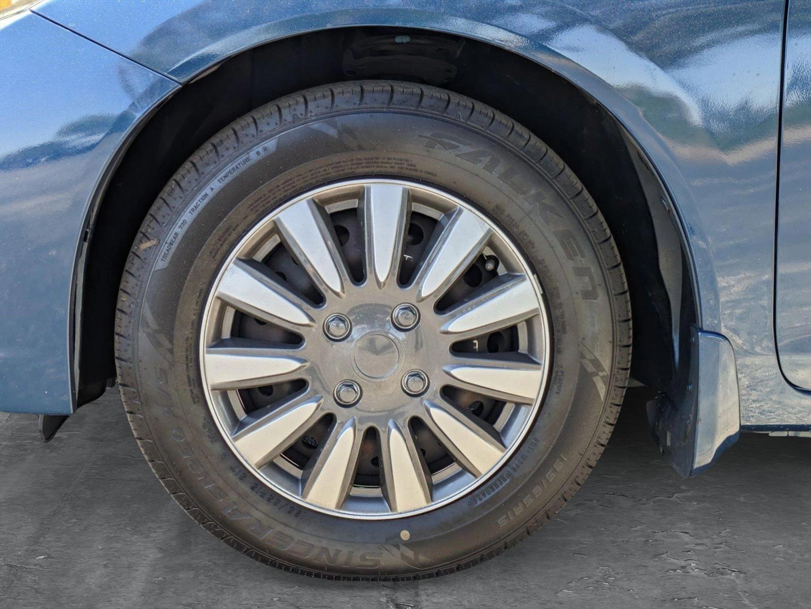 2013 Honda Civic Sdn Vehicle Photo in ORLANDO, FL 32812-3021
