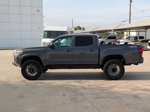2022 Toyota Tacoma 4WD Vehicle Photo in SELMA, TX 78154-1459