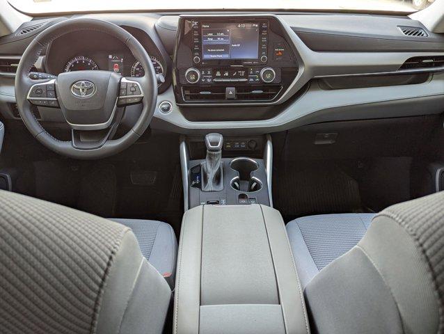 2022 Toyota Highlander Vehicle Photo in San Antonio, TX 78230