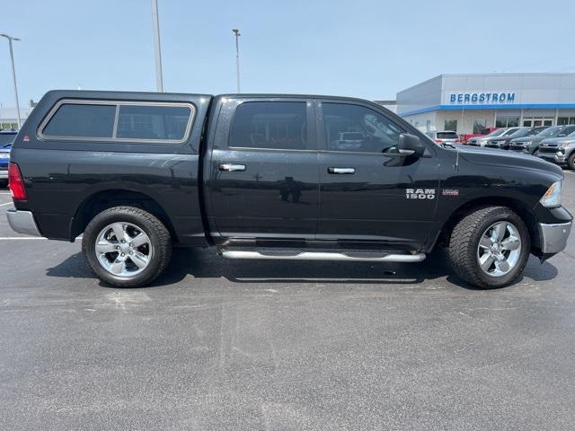 2017 Ram 1500 Vehicle Photo in GREEN BAY, WI 54304-5303