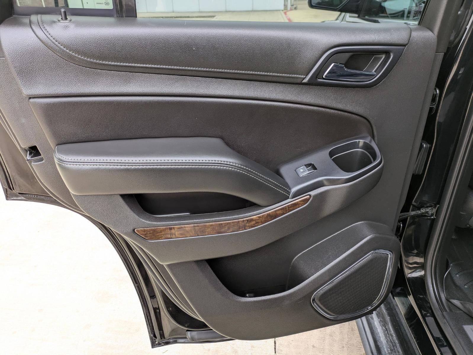 2020 Chevrolet Tahoe Vehicle Photo in SELMA, TX 78154-1460