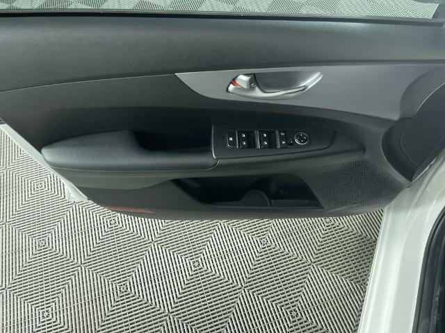 2022 Kia Forte Vehicle Photo in GILBERT, AZ 85297-0402