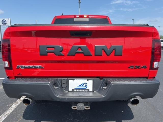 2016 Ram 1500 Vehicle Photo in GREEN BAY, WI 54304-5303