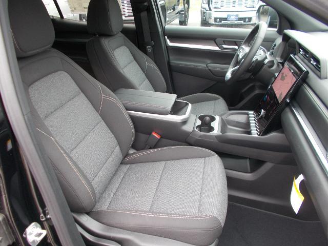 2026 GMC Terrain Vehicle Photo in LOWELL, MA 01852-4336
