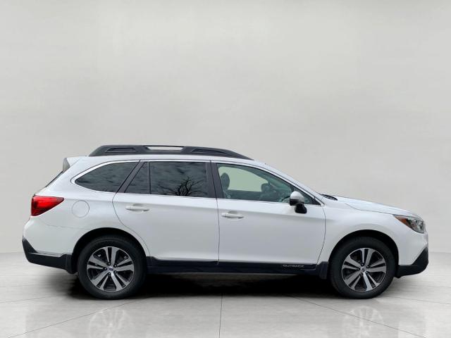 2018 Subaru Outback Vehicle Photo in APPLETON, WI 54914-4656