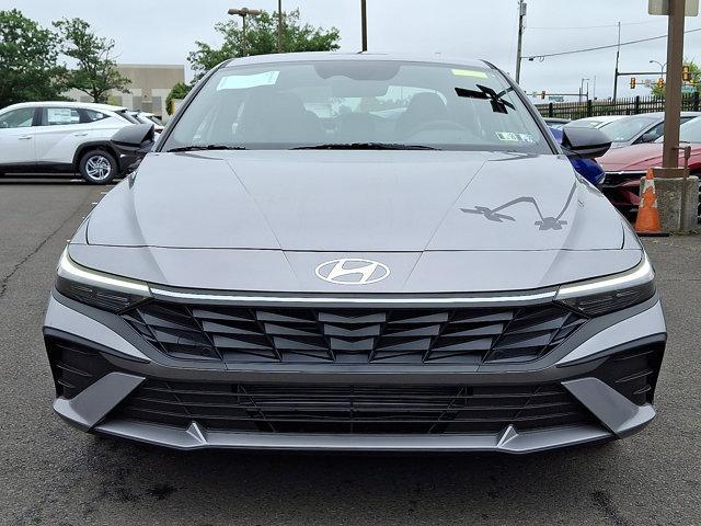 2025 Hyundai ELANTRA Vehicle Photo in Philadelphia, PA 19116