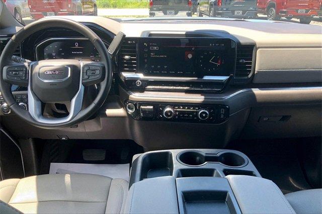 2024 GMC Sierra 1500 Vehicle Photo in INDEPENDENCE, MO 64055-1377