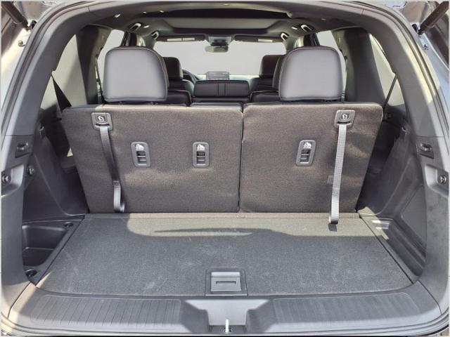 2025 Honda Pilot Vehicle Photo in Oshkosh, WI 54904