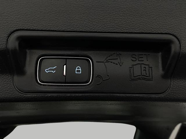 2022 Ford Explorer Vehicle Photo in Appleton, WI 54913