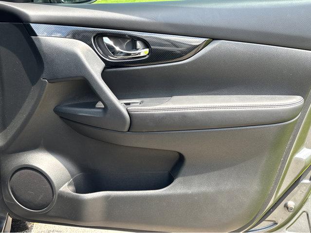 2019 Nissan Rogue Vehicle Photo in Hinesville, GA 31313