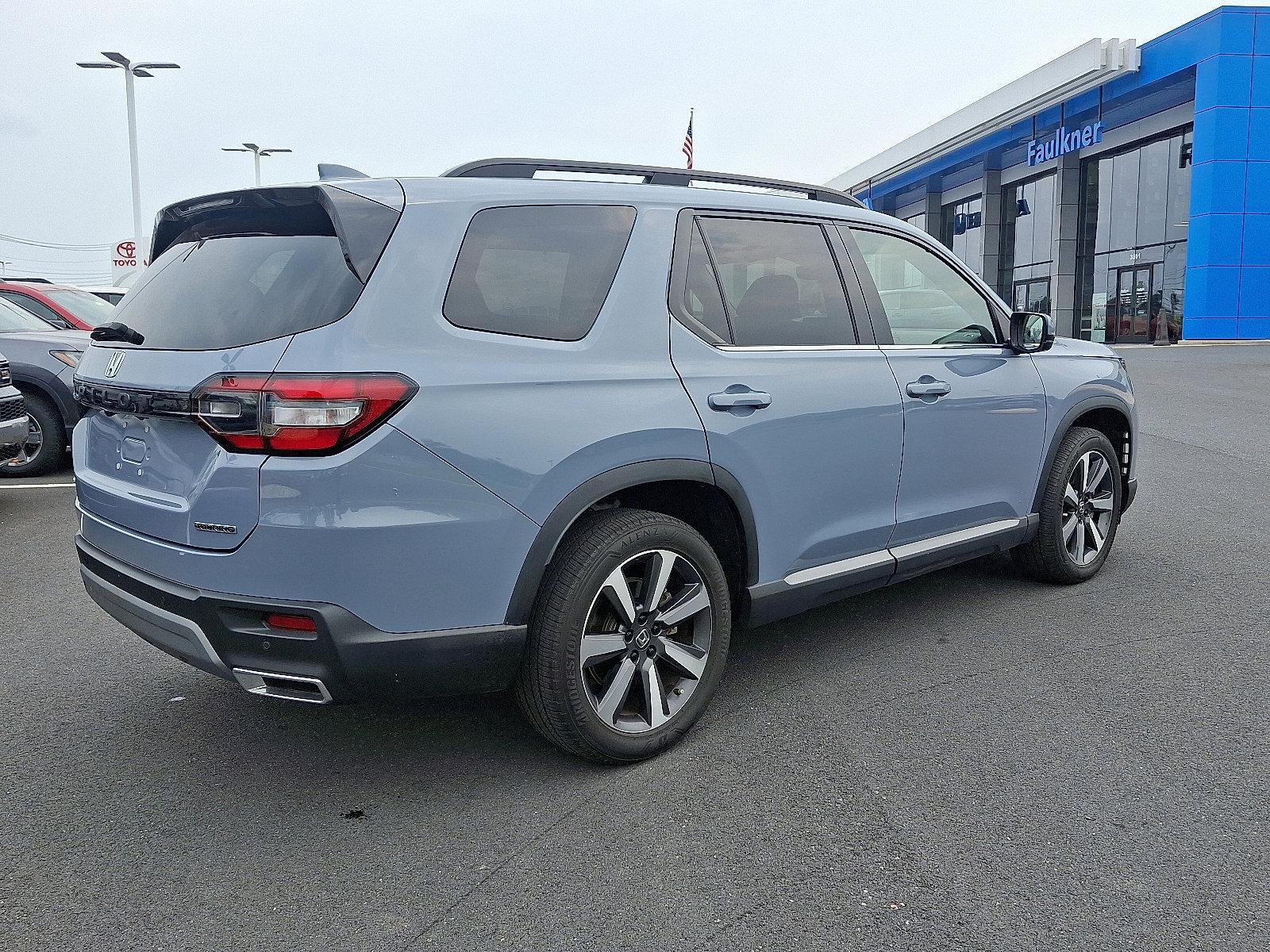 2023 Honda Pilot Vehicle Photo in Harrisburg, PA 17111