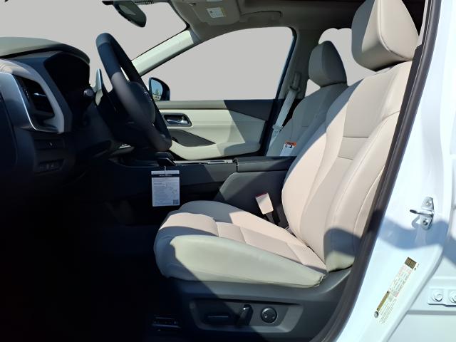 2025 Nissan Rogue Vehicle Photo in Oshkosh, WI 54904