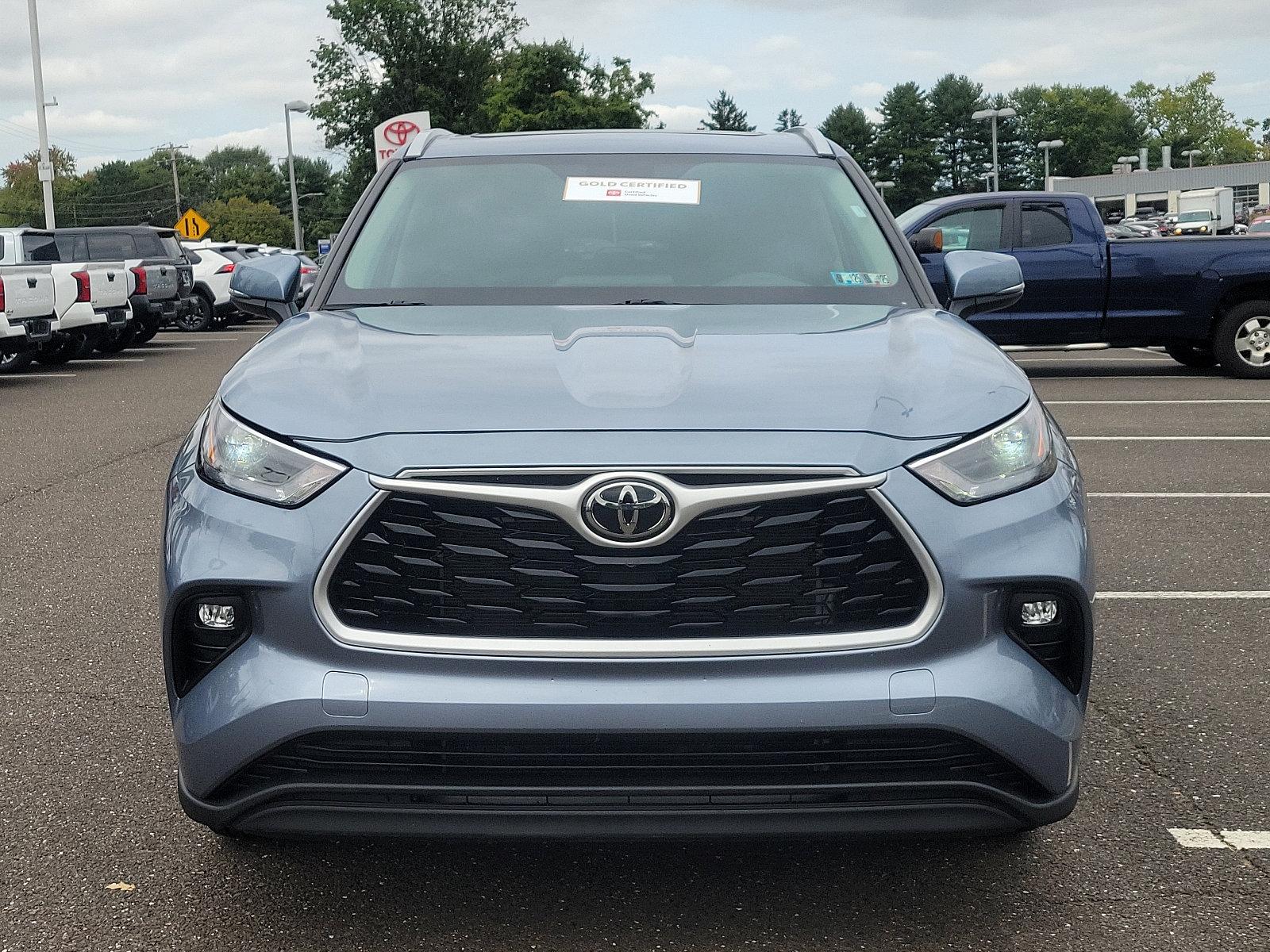2023 Toyota Highlander Vehicle Photo in Trevose, PA 19053