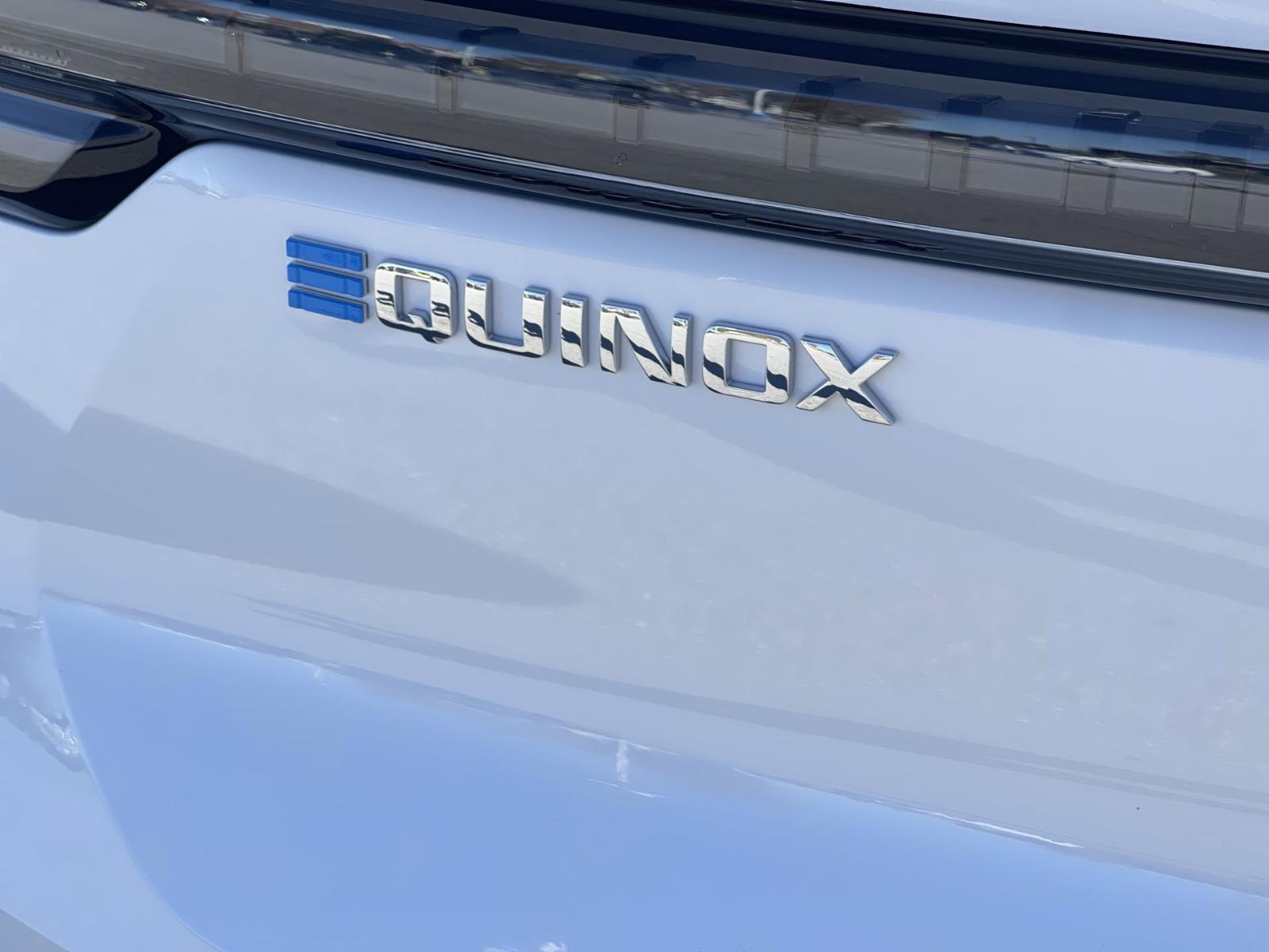 2025 Chevrolet Equinox EV Vehicle Photo in BENTONVILLE, AR 72712-4322