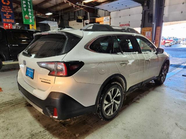 2020 Subaru Outback Vehicle Photo in Akron, OH 44312