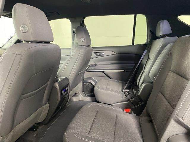 2025 Chevrolet Traverse Vehicle Photo in PHOENIX, AZ 85014-3381