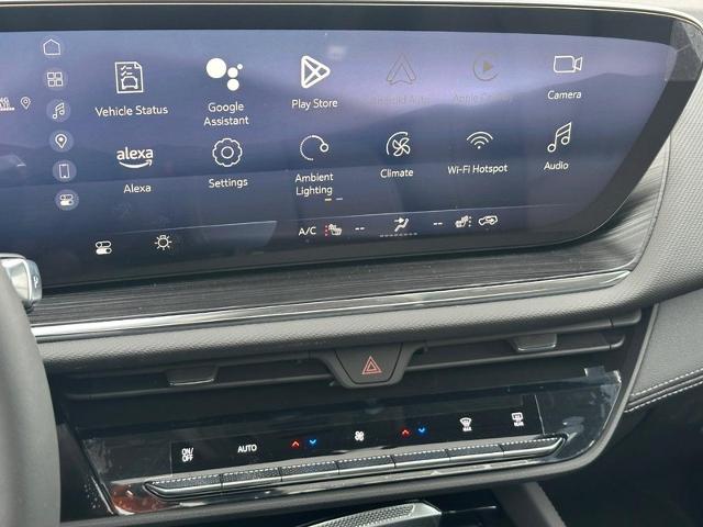 2025 Buick Envision Vehicle Photo in COLUMBIA, MO 65203-3903