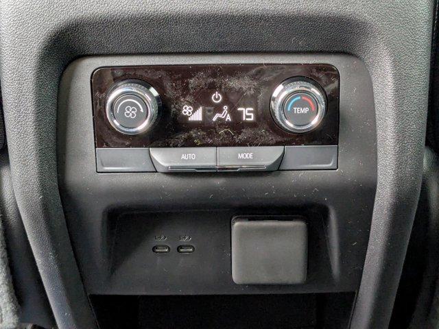 2025 Chevrolet Traverse Vehicle Photo in BRUNSWICK, GA 31525-1881