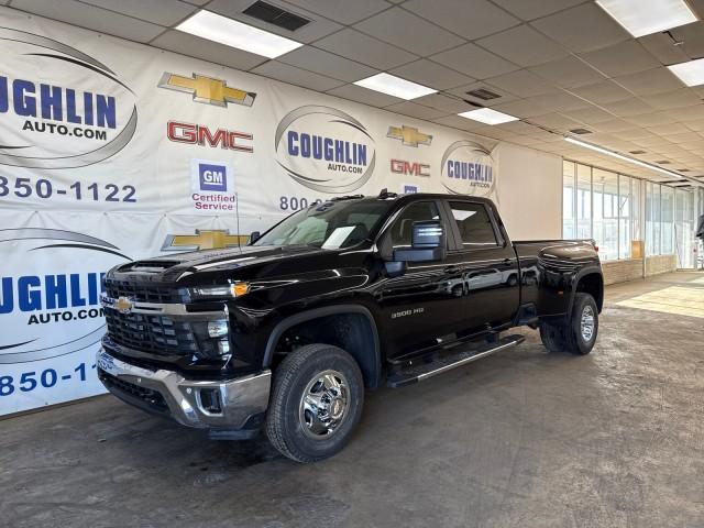 定番人気！ Sierra GMC 2024 2500 OH London, Sale For Black in HD サーフィン・ボディボード