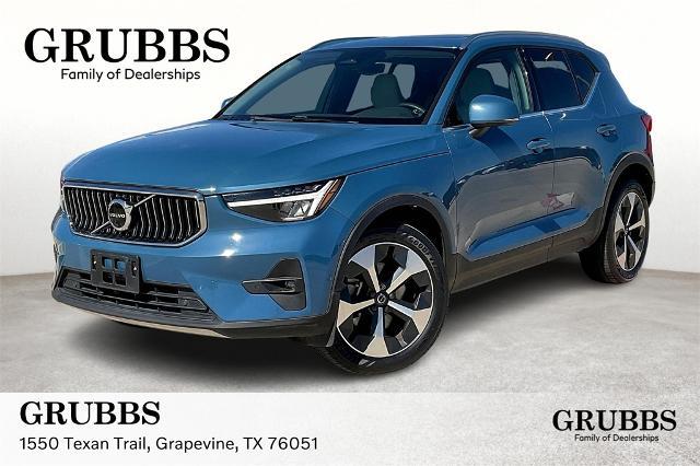 2023 Volvo XC40 Vehicle Photo in Grapevine, TX 76051
