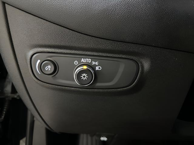 2022 Chevrolet Equinox Vehicle Photo in MANITOWOC, WI 54220-5838