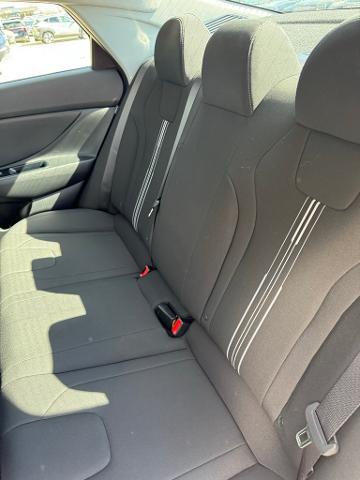 2024 Hyundai ELANTRA Vehicle Photo in Peoria, IL 61615
