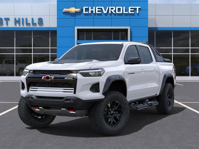 2025 Chevrolet Colorado Vehicle Photo in Roslyn, NY 11576