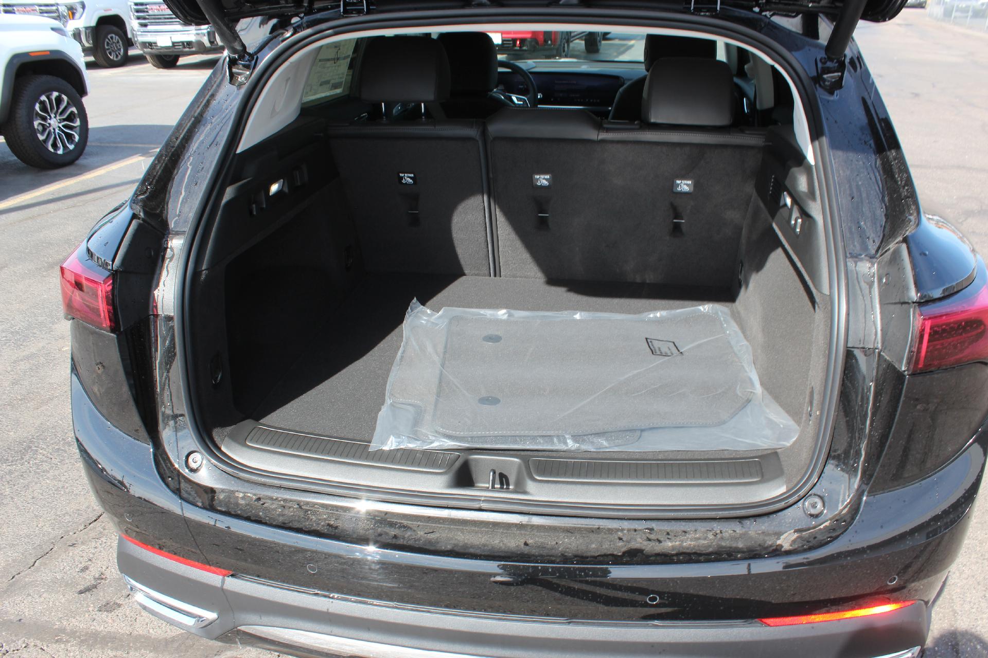 2025 Buick Envision Vehicle Photo in AURORA, CO 80012-4011