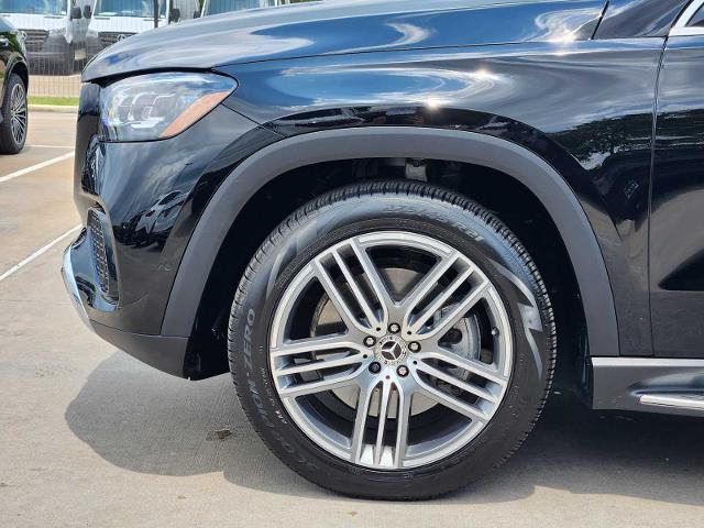 2025 Mercedes-Benz GLS Vehicle Photo in HOUSTON, TX 77079