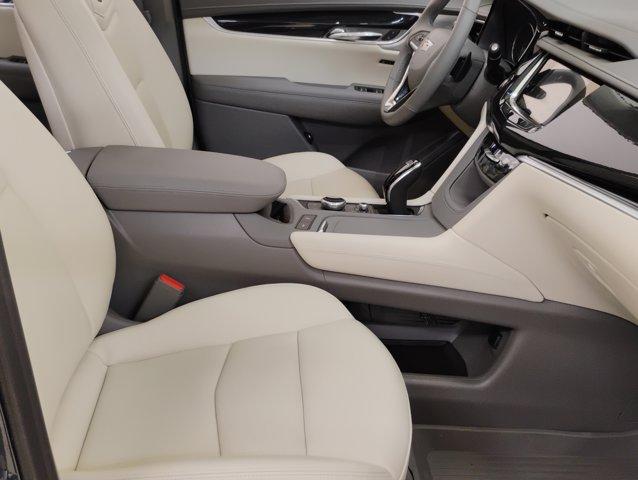 2024 Cadillac XT6 Vehicle Photo in PINEVILLE, NC 28134-8495