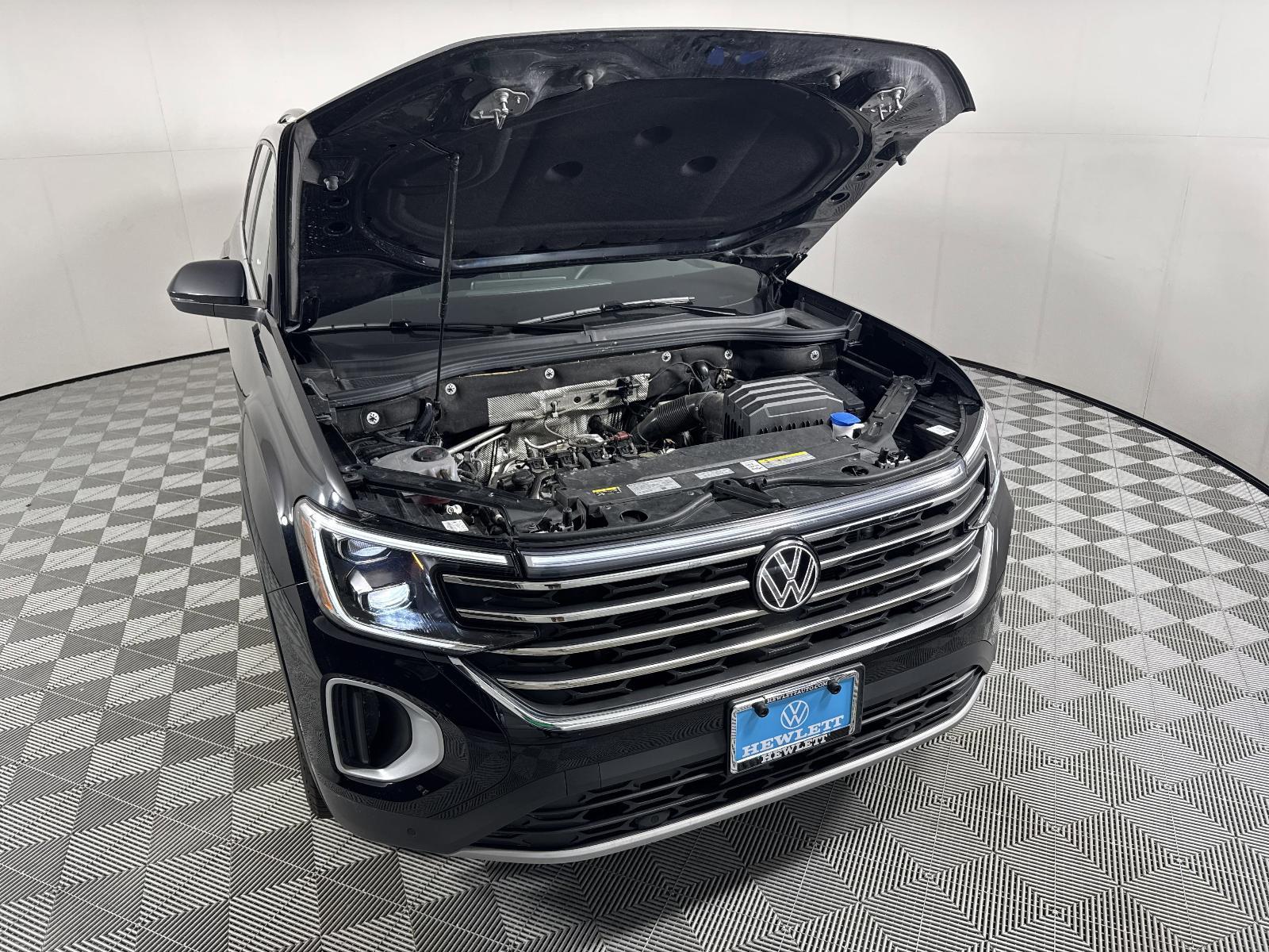 2024 Volkswagen Atlas Vehicle Photo in Georgetown, TX 78626