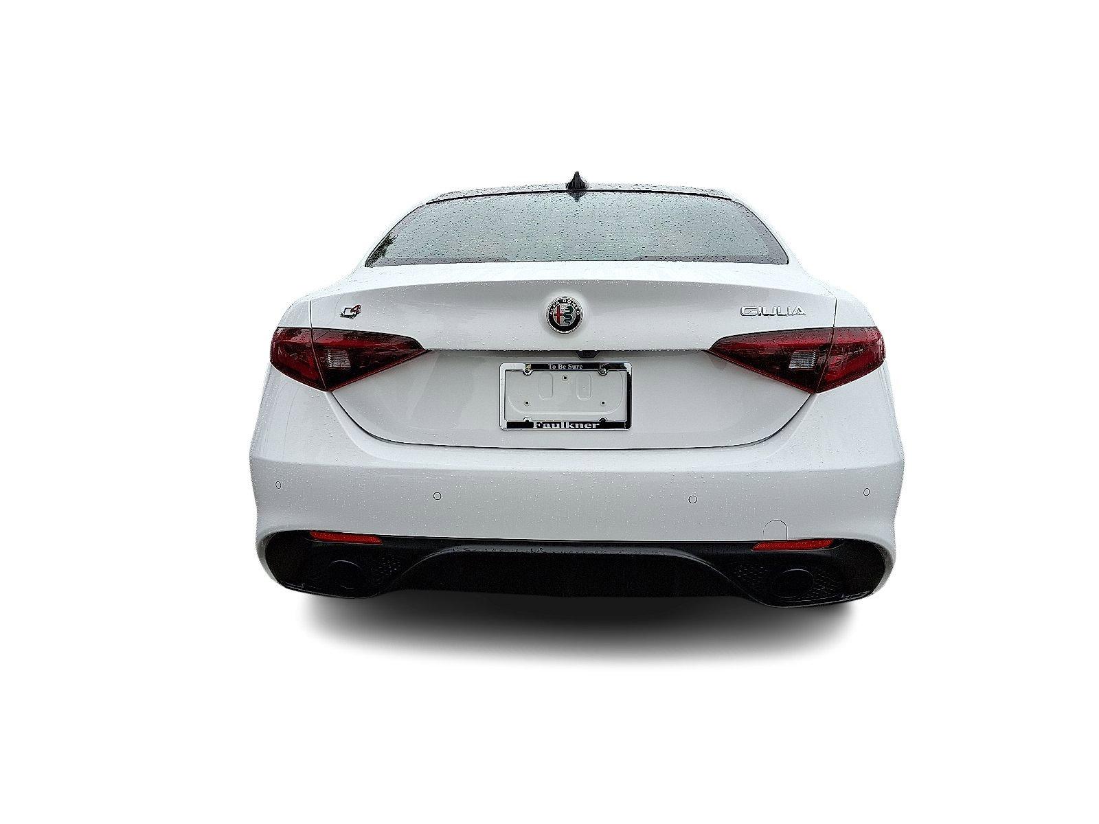 2022 Alfa Romeo Giulia Vehicle Photo in Willow Grove, PA 19090
