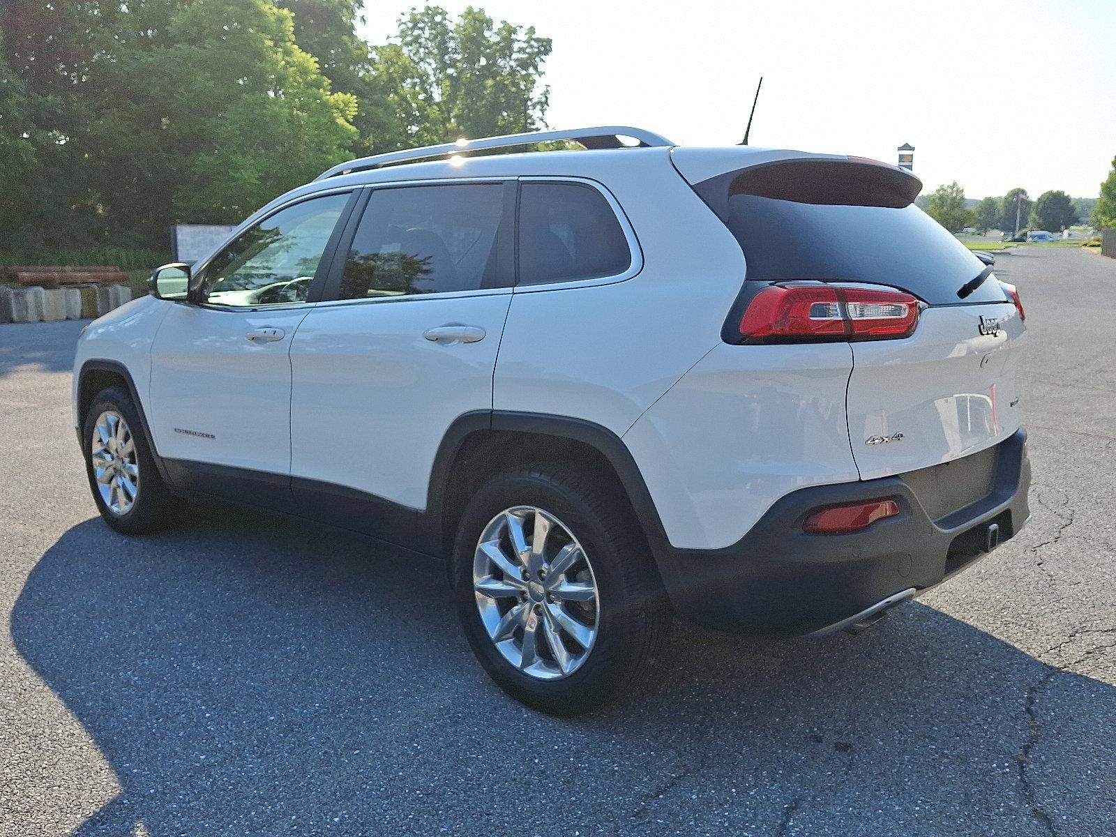 2016 Jeep Cherokee Vehicle Photo in Harrisburg, PA 17111
